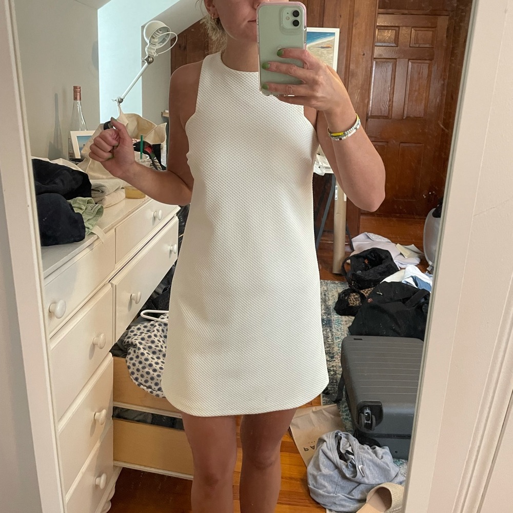White dress only worn once!